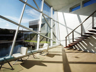 BGI-R&D CENTER, VIJIT-PISADA VIJIT-PISADA 現代房屋設計點子、靈感 & 圖片 玻璃 Amber/Gold