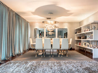 Proyecto de Decoración de Salón en chalet particular en Sevilla, Antonio Calzado "NEUTTRO" Diseño Interior Antonio Calzado 'NEUTTRO' Diseño Interior Moderne Wohnzimmer Weiß