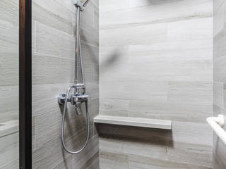 Project 5i Resale Hdb "Bright & Bluish Scandi", Chapter 3 Interior Design Chapter 3 Interior Design Scandinavian style bathroom