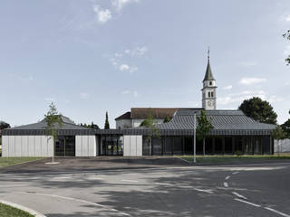 NPK Neubau Pfarreizentrum, Kriegstetten, ern+ heinzl Architekten ern+ heinzl Architekten Bedrijfsruimten Beton