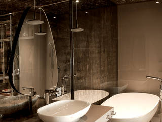 EMIRATES HILLS 2, DUBAI, Solving Spaces Solving Spaces Eclectic style bathroom