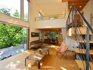 大きな栗の木の下の家, 鎌田建築設計室 鎌田建築設計室 Вітальня