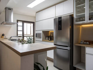 Vila Butantã, Palladino Arquitetura Palladino Arquitetura Scandinavian style kitchen