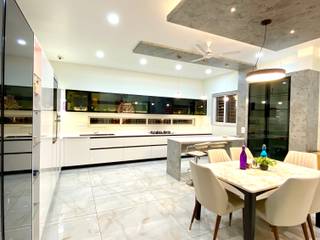 Bungalow for Dr. Shashidhar Kattimani at Ghatprabha, Karnataka, A B Design Studio A B Design Studio Eclectic style kitchen