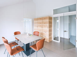 Bungalow Feldberg , Müllers Büro Müllers Büro Modern dining room