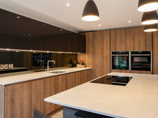 Modern open plan kitchen living space, Kreativ Kitchens Kreativ Kitchens Dapur built in