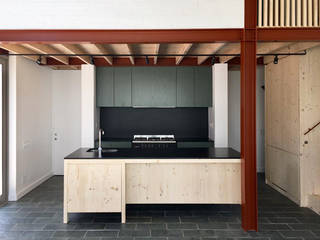 UPPER WHEELAN HOUSE, Douglas & Company Architects Douglas & Company Architects Modern kitchen