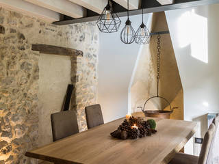 B&B Lago di Garda, emmeti interior srl emmeti interior srl Eclectic style dining room