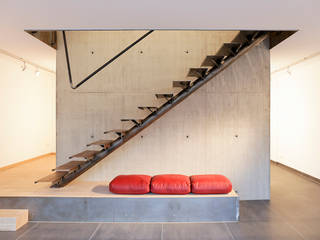 Loft im ehemaligen HANOMAG-Gebäude Hannover, Elke Schmidt Fotografie Elke Schmidt Fotografie Stairs Concrete
