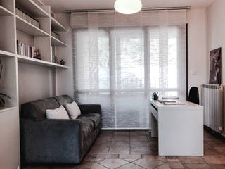Casa a Pescara Colli, deZign Studio deZign Studio Modern Study Room and Home Office