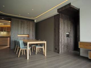 MOUNT BEACON 畢架山峰 , Top Knowledge Top Knowledge Cocinas modernas: Ideas, imágenes y decoración Madera Acabado en madera