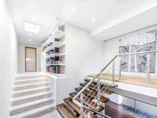 Hong Kong YL Residence, Office for Fine Architecture Office for Fine Architecture Modern corridor, hallway & stairs