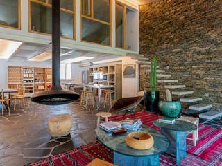 Vivienda unifamiliar en Cadaqués, David Rius Serra David Rius Serra Mediterranean style living room