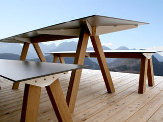 Pool22_A-Fuss-Garnitur für draussen und drinnen, Pool22.Design Pool22.Design Modern Garden Wood Grey