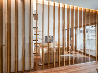 Reforma Integral de Apartamento en Madrid, OOIIO Arquitectura OOIIO Arquitectura Estudios y oficinas estilo escandinavo Derivados de madera Acabado en madera