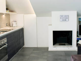 Casa [Pi - Enne], Conteduca Panella architetti Conteduca Panella architetti Built-in kitchens