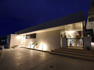 T-OKINAWA PJ.2020, Style Create Style Create Casas unifamiliares Concreto reforzado Beige