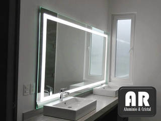 Proyecto.- BOSQUENCINOS, AR ALUMINIO & CRISTAL AR ALUMINIO & CRISTAL Modern bathroom Glass