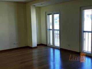 EXCELENTE APARTAMENTO T3 - MARVILA - LISBOA, Live in Portugal Live in Portugal Modern living room