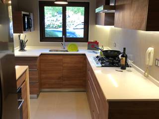 Cocina | R C , Estudio veta diseño Estudio veta diseño Built-in kitchens Chipboard