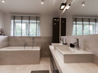 Remont domu w Belgii, HouseStudio HouseStudio 現代浴室設計點子、靈感&圖片