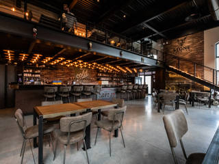 Loft 23 - Birreria & Mangerie - Motorcycle Pub, Roberto Pedi Fotografo Roberto Pedi Fotografo พื้นที่เชิงพาณิชย์