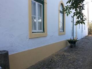 Quinta Com Palacete / Herdade , Maria Helena Ciríaco Palma Maria Helena Ciríaco Palma Cabañas de madera