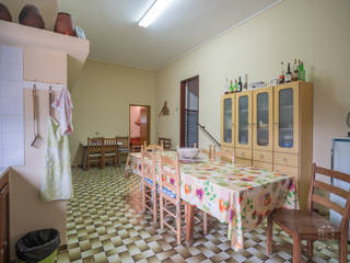 Quinta 5ha | Vidigueira| Alentejo, Maria Helena Ciríaco Palma Maria Helena Ciríaco Palma Built-in kitchens