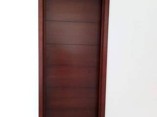 Puerta Principal y/o Intercommunicacion., Eika Design Eika Design Modern style doors Wood Wood effect