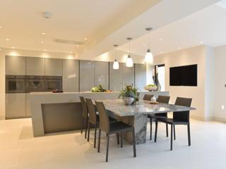 Mr and Mrs Farber, Diane Berry Kitchens Diane Berry Kitchens Built-in kitchens Granite Grey
