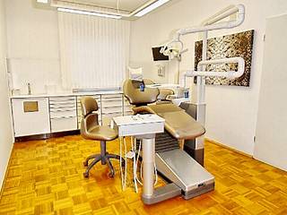 Sanierung Zahnarztpraxis , Zahnarztpraxis und Co. Zahnarztpraxis und Co. Bureau moderne
