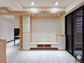 新北市汐止區, ISQ 質の木系統家具 ISQ 質の木系統家具 Minimalist living room