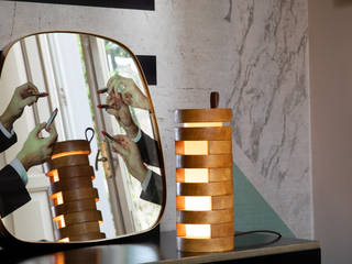 LAYER - Lampada da tavolo, brArtdesign brArtdesign Phòng khách: thiết kế nội thất · bố trí · ảnh