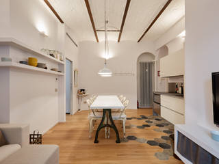 Ristrutturazione appartamento Via Beretta - Milano, CasaProgettata.it CasaProgettata.it Modern dining room