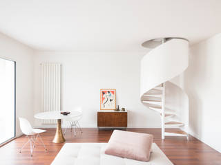 Casa GAC, La Leta Architettura La Leta Architettura Salon minimaliste Blanc