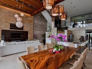 Residential Interior, DMZ Consultancy Sdn Bhd DMZ Consultancy Sdn Bhd Tropical style living room Wood Wood effect