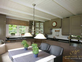 villa landelijke stijl antwerpen, Marcotte Style Marcotte Style Classic style dining room