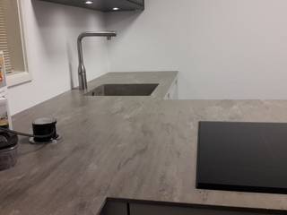 Corian betonlook werkblad met naadloze eigenschappen, Cora Techniek Cora Techniek Cucina attrezzata Plastica