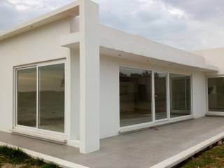 Casa de campo. Actopan, Konfortec. Innovación puertas y ventanas Konfortec. Innovación puertas y ventanas