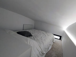 Miniloft en Molins de Rei, ecoarquitectura ecoarquitectura Small bedroom