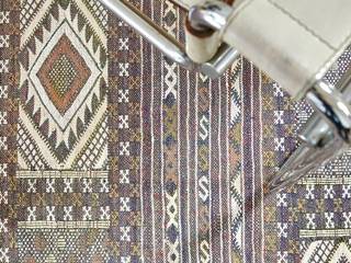 vintage Berber Teppiche - Kelim, SCHÖNE BEUTE SCHÖNE BEUTE Mediterrane Wohnzimmer