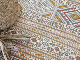 Kelim Teppich aus Marokko - Grau-Safran SCHÖNE BEUTE Boden Kelim, Kelimteppich, Teppich, Berber Teppich, marokkanischer Berberteppich, vintage Teppiche, Tifelt, Teppich Marokko,Teppiche und Läufer