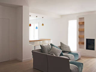 stile Scandinavo a Padova, Alessandra Meacci Architetto / Interior designer Alessandra Meacci Architetto / Interior designer Salones escandinavos Madera maciza Multicolor