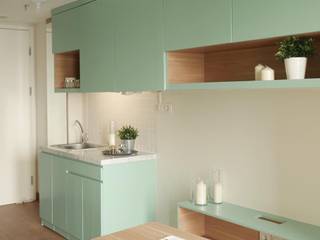 Springlake Apartemen Bekasi, Interior Kaka Permata Interior Kaka Permata Cocinas de estilo minimalista Contrachapado