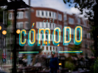 Café Comodo, Amsterdam Signpainters Amsterdam Signpainters Commercial spaces Silver/Gold