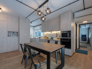 Blue Industrial Chic, Meter Square Pte Ltd Meter Square Pte Ltd Industrial style kitchen Wood Wood effect