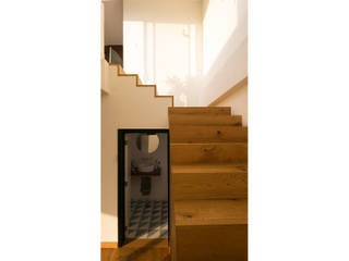 Departamento Sánchez Azcona, Oficina de Práctica Arquitectónica Oficina de Práctica Arquitectónica Stairs Wood Wood effect