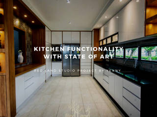 KITCHEN FUNCTIONALITY WITH STATE OF ART, Red Land Design Red Land Design Kitchen