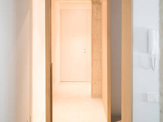 VIVENDA MG26, PERSPECTIVA MOMA PERSPECTIVA MOMA Scandinavian style corridor, hallway& stairs Wood Wood effect