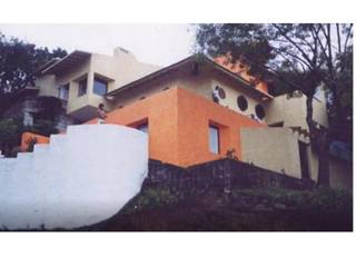 CASA VALLE DE BRAVO, CESAR MONCADA SALAZAR (L2M ARQUITECTOS S DE RL DE CV) CESAR MONCADA SALAZAR (L2M ARQUITECTOS S DE RL DE CV) 전원 주택